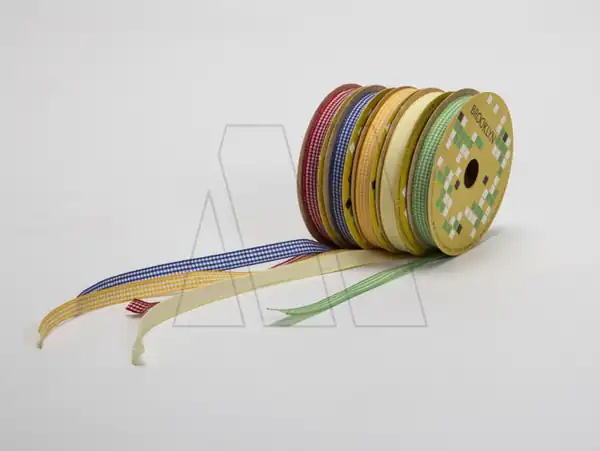 CINTA BROOKLYN ESCOCESA VICKY 10MM X 20MTS