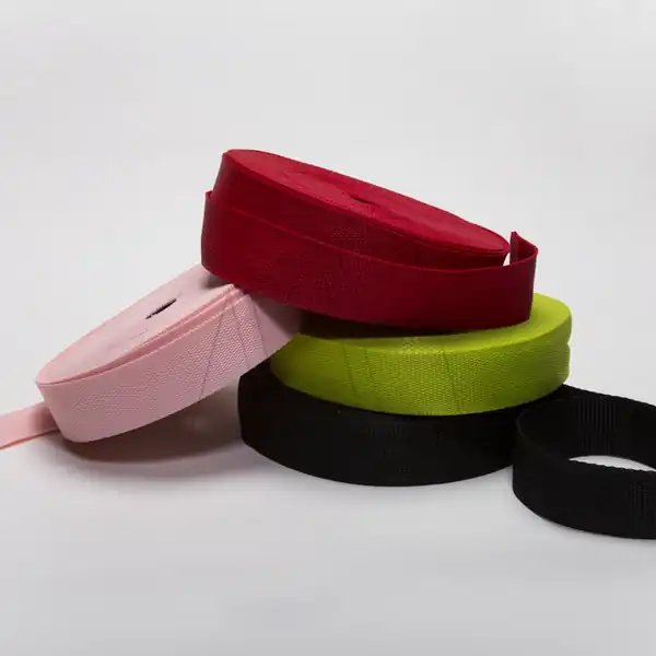 CINTA MOCHILERA POLIPROPILENO 40MM X 25MTS