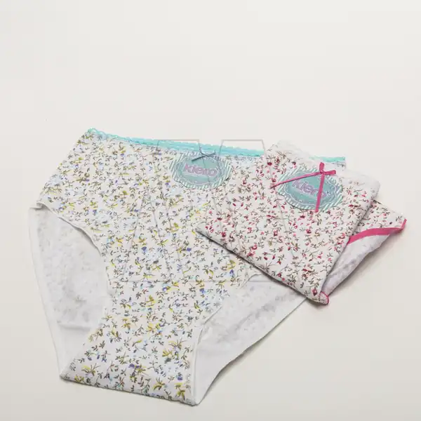 UNIVERSAL CAVADA ALG Y LYCRA ESTAMPADA KIERO