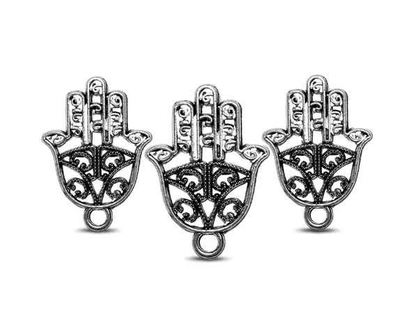 DIJE METALICO NIQUEL MANO FATIMA 1,5CM X 2CM X 50GRS 64UN APROX 