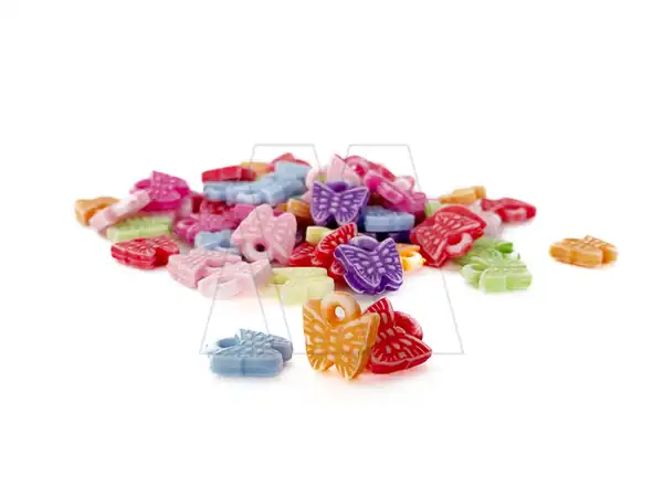 CUENTAS DE PLASTICO MARIPOSAS 10MM X 10MM X 125GRS