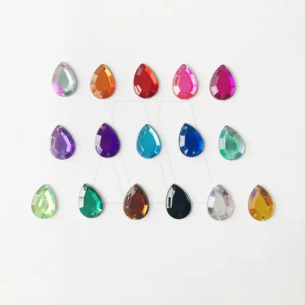 GEMA ACRILICA FACETADA GOTA MODELO 2 10MM X 14MM X 100UN