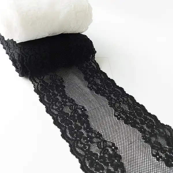 PUNTILLA DE LYCRA 10,5 CM DE ANCHO X 20 YDS