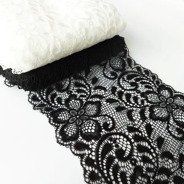 PUNTILLA DE LYCRA 17 CM DE ANCHO X 20 YDS