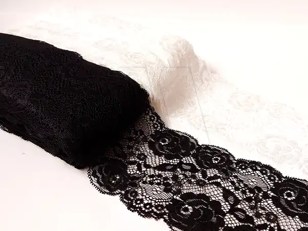 PUNTILLA DE LYCRA 9 CM DE ANCHO X 20 YDS